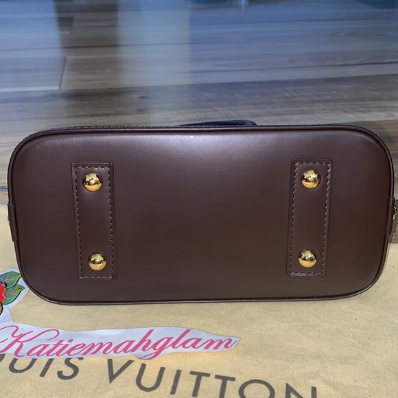 Sold - Picture 5 of 12